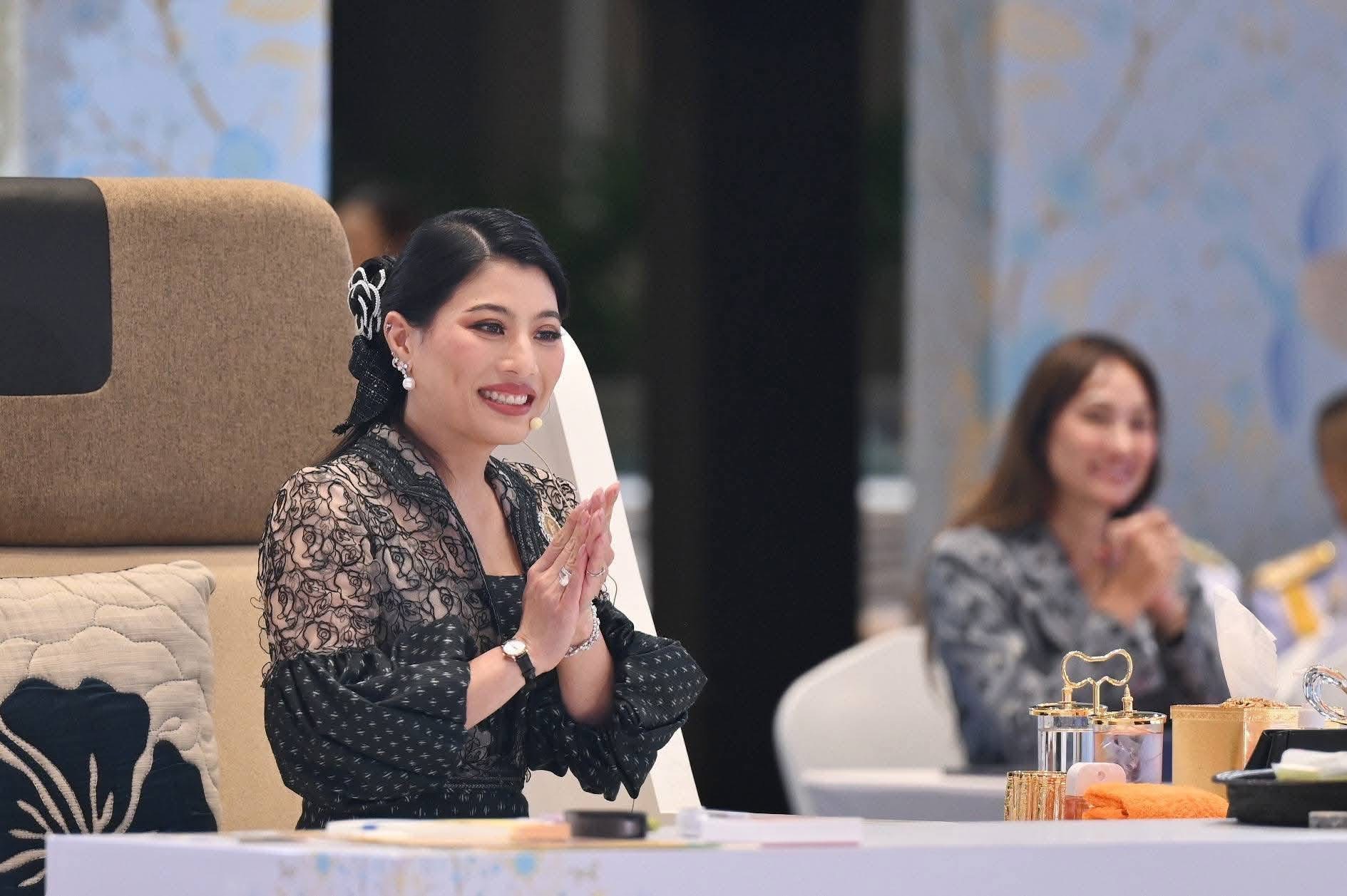 สมเด็จพระเจ้าลูกเธอ เจ้าฟ้าสิริวัณณวรี นารีรัตนราชกัญญา พระราชทานพระดํารัสให้แก่ผู้เข้าร่วมการประกวดและผู้เข้าเฝ้าฯ